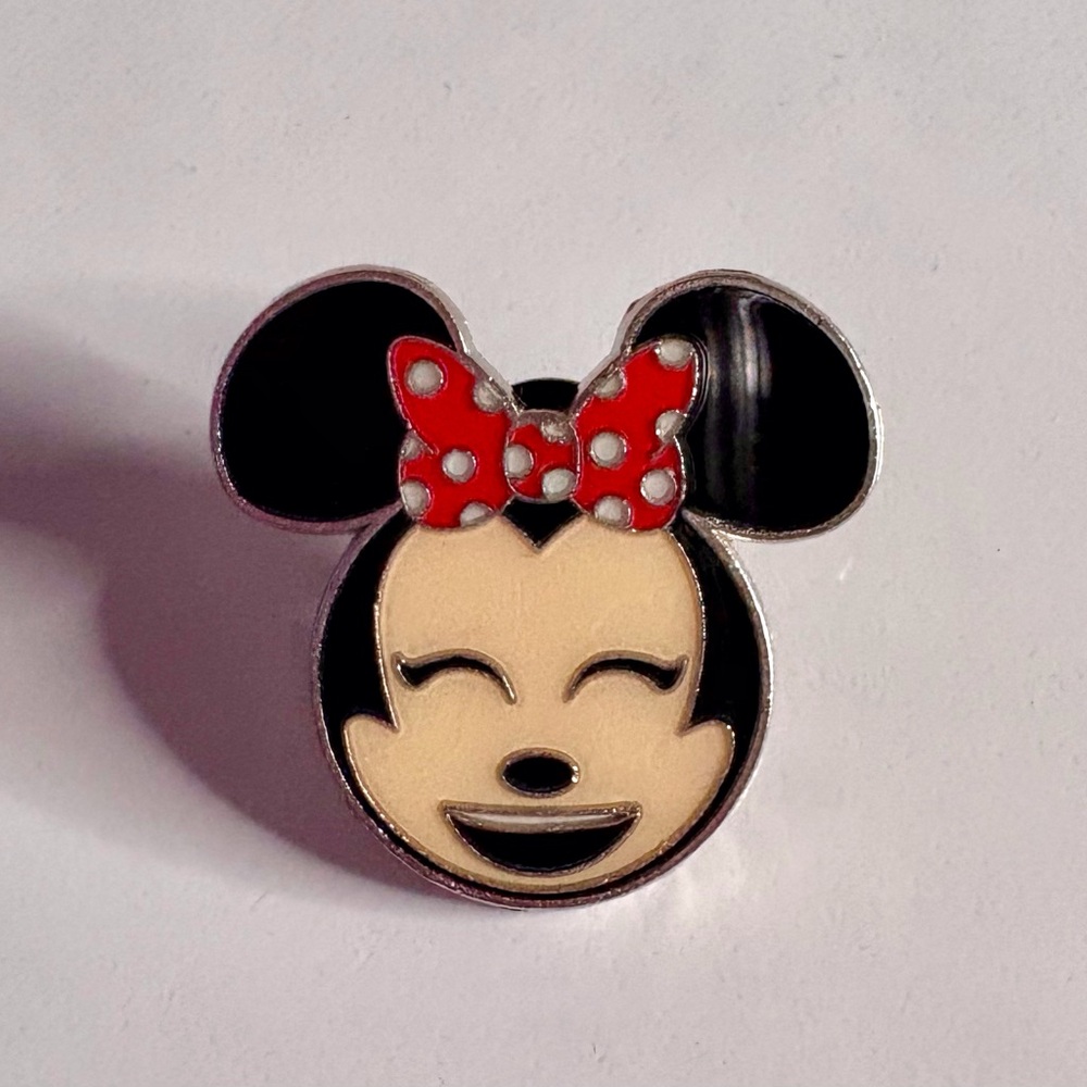3/$25 Disney Trading Pins Emoji Minnie Mouse